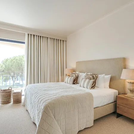 T2 Renovado No Sol Com Piscina