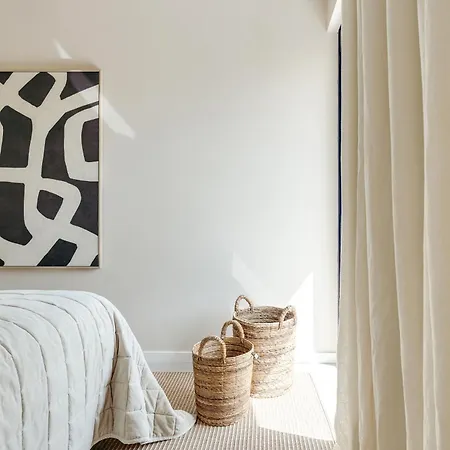 T2 Renovado No Sol Com Piscina Apartamento *