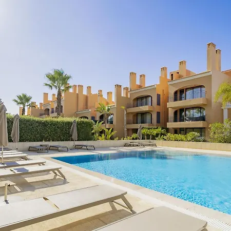 T2 Renovado No Sol Com Piscina Vilamoura